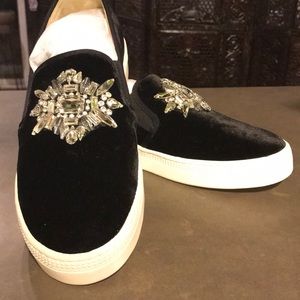 Badgley Mischka Shoes, Barre II slip-ons size 7.5